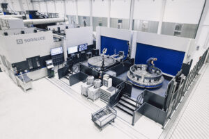 Loading station for Soraluce FMS featuring 14 pallets feeding into 3 Soraluce PM35 bridge-type machining centers